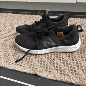 Women’s new balance fresh foam size 9
